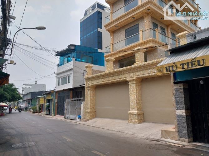 ĐẤT 68m2- HXT 🚛- sau lưng căn MT Nhánh TÔ KÝ, cCông viên phần mềm QUANG TRUNG