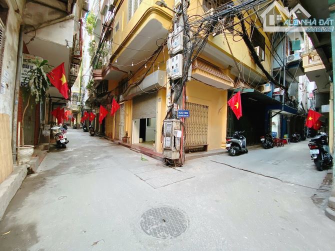 BÁN NHÀ NGUYỄN LƯƠNG BẰNG ĐỐNG ĐA 55m 5Tầng Mt 6m GIÁ 12 TỶ NGÕ THÔNG KINH DOANH.