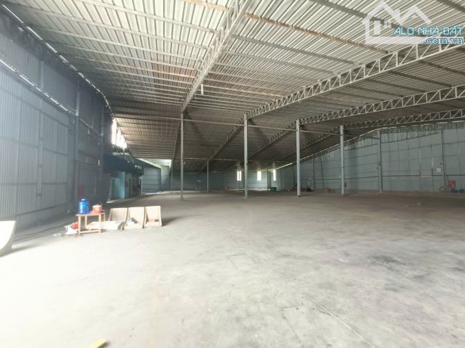 Cho Thuê 2.500m2 Kho Xưởng Ngoài KCN Mỹ Phước Bến Cát Bình Dương