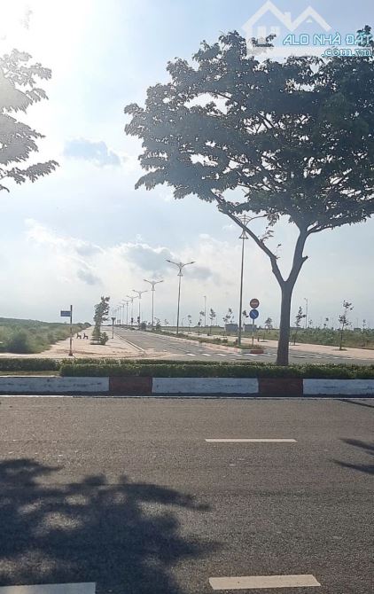 Chuyển nhượng quỹ đất dự án NOXH 4 mặt tiền Nhơn Trạch, Đồng Nai