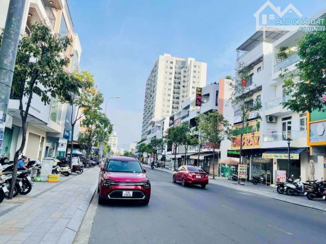 Rẻ ViP HIẾM lô 100m2 mặt 5m hướng TN đs4 Thích Quảng Đức kd tốt 7,9 tỷ