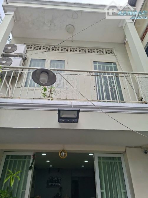 NHÀ 2 TẦNG 57M2(4X15)-HẺM 4 M TÂN HÓA-GIÁ 5.1 5 TỶ