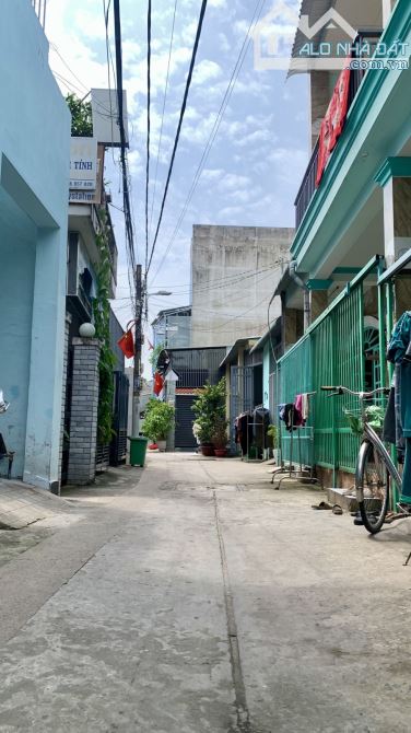 BÁN NHÀ HẺM XE HƠI TẬN CỬA GIÁ TỐT GẦN CẢNG CÁT LÁI