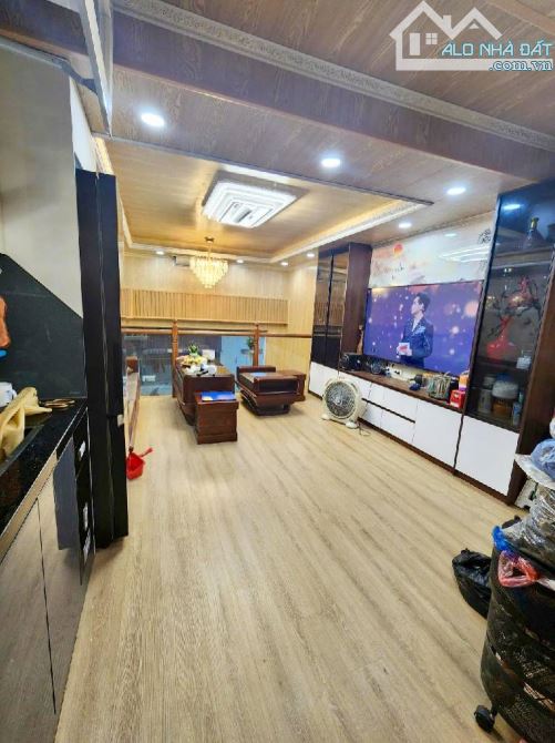 Bán nhà đẹp Phú Mỹ, 35m x 6 tầng, ở ngay, kinh doanh, ô tô tránh, ngõ thông, nhỉnh 12 tỷ