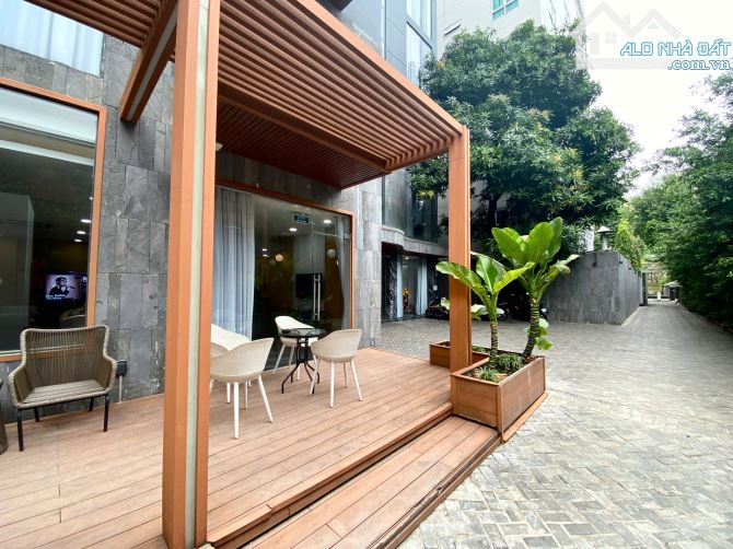 50tr/Tháng  _ Cho Thuê 125m2 mặt tiền đường Nguyễn Văn Thủ, P. Tân Định Q1
