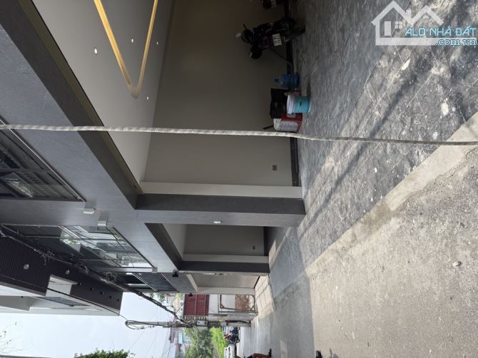 💎 116.1C NGỌC THỤY – 55.6M² – MT 5.6M – 8 TẦNG THANG MÁY – GARA 2 Ô TÔ – 21.5 TỶ – LONG B