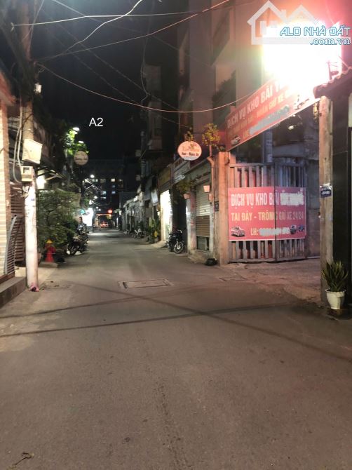 Nhà đẹp 3 tầng vào ở ngay – HXH Trường Chinh – Phan Văn Hớn- Q.12- DT 81M2 – Nhỉnh 4 Tỷ
