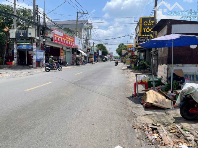 BÁN ĐẤT NGAY CHỢ PHÚ THỌ - KP5 P.TRẢNG DÀI - cách Nguyễn Ái Quốc chỉ 200M