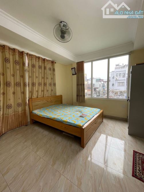 Cho thuê nhà ngõ Bạch Mai- Hai Bà Trưng- dt 25m2*6 tầng-Giá 17 triệu