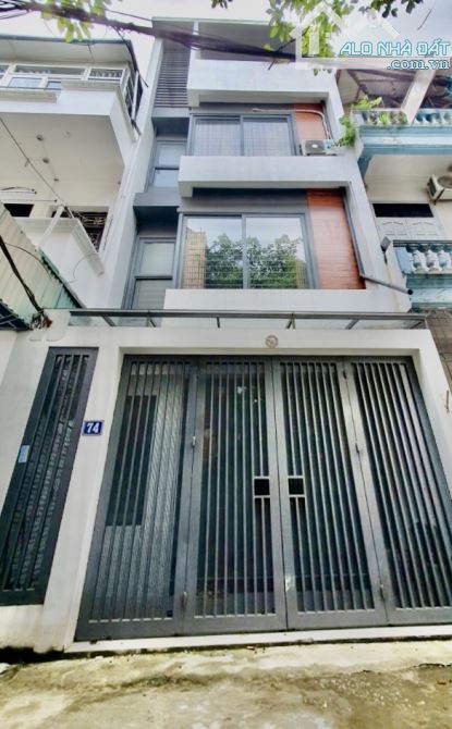 Bán Gấp Nhà Nguyễn Văn Cừ 55m2-hơn 11 tỷ-DÂN XÂY-FULL NỘI THẤT-Ô TÔ-VIEW THOÁNG-SỔ VUÔNG