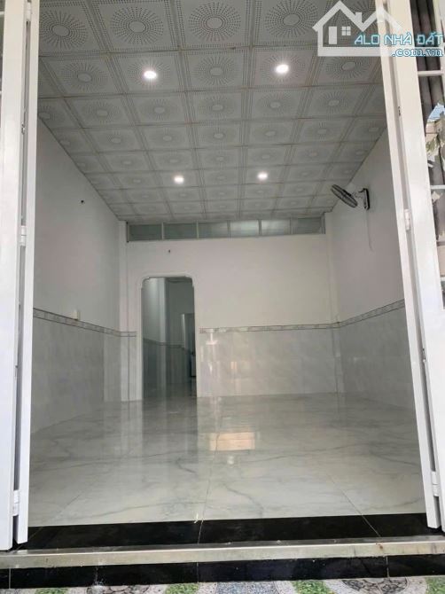 Nóng nhất lúc này! Căn nhà ở Xuân thới đông hóc môn 97m2 bán với giá 785triệu Sổ hồngriêng