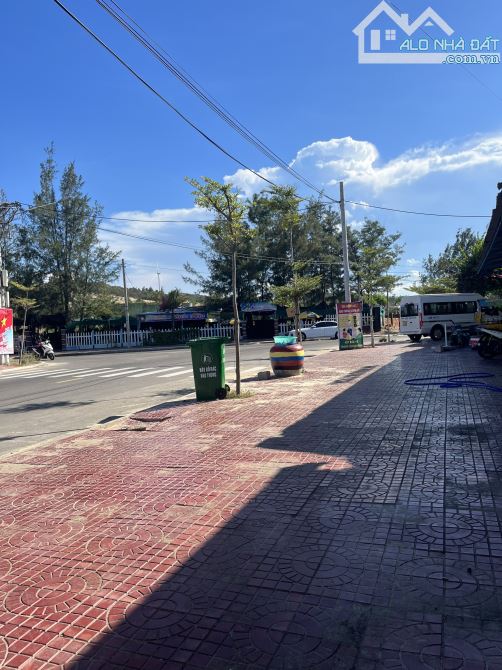 Bán cặp lô đất đẹp tại Nhơn Lý, Quy Nhơn Đông, Gia Lai