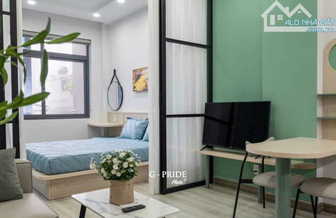 Chung cư mini Nguyễn Văn Huyên 17 phòng, dòng tiền 1 tỷ, lô góc 2 thoáng, 50m ra ô tô, 78m
