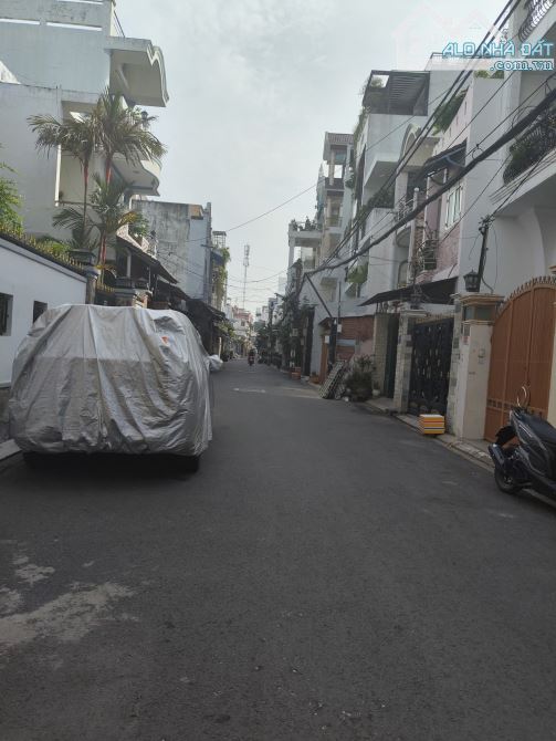 Nhà Hẻm Xe Tải 6m Thoại Ngọc Hầu, Tân Phú, 88 m2, 4 Tầng, Khu Phân Lô, Chỉ 8.8 Tỷ