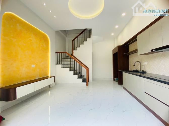 BÁN NHÀ NGÔ GIA TỰ - KHU PHÂN VIP - Ô TÔ QUA NHÀ - GẦN Ô TÔ TRÁNH - NHỈNH 5 TỶ