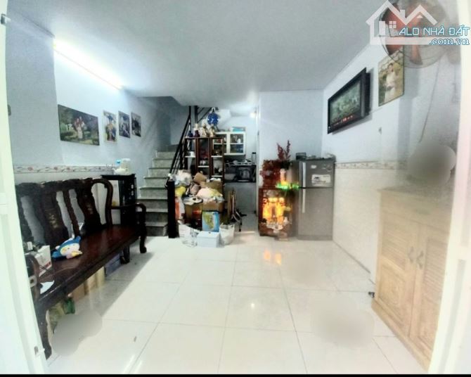 Bán nhà C4 ở Quận 7 hẻm an ninh, an cư lập nghiệp là nơi đây ạ đại gia đình ơi.
