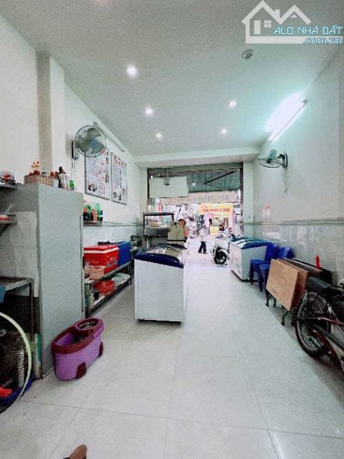 BÁN GẤP NHÀ MẶT TIỀN BÙI THỊ XUÂN