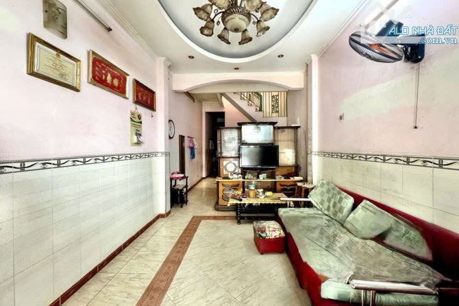 Bán nhà Phan Đăng Lưu, Bình Thạnh, 53 m² (3.2m x 16m) 3 Tầng - Giá 7.5 tỷ TL