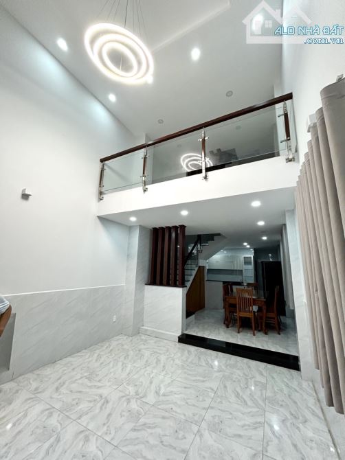 LÔ GÓC 2 MẶT TIỀN GẦN 60M2 TÂN HƯNG Q7 - 4 TẦNG MỚI TINH NỞ HẬU - Ô TÔ BỎ NHÀ CHỈ 11 TỶ