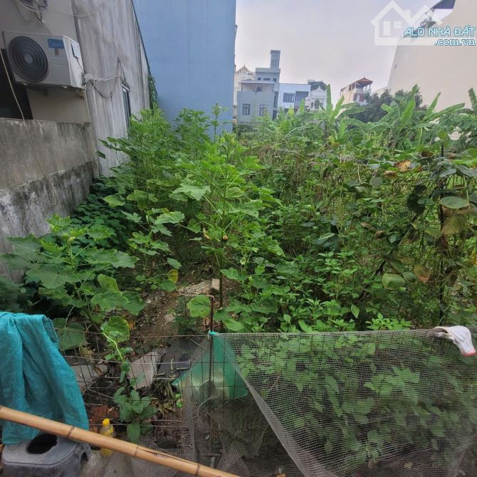 Bán Đất 75m2 tại Thụy Phương, 7,6 tỷ, hàng hot, ô tô tránh nhau, kinh doanh ngày đêm.