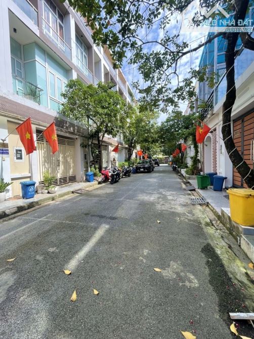 KHU DÂN CƯ VIP – HẺM XE HƠI 7M – 4 TẦNG – TX25 THẠNH XUÂN, Q.12 – 5.46 TỶ