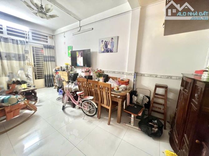 Chung cư Tầng 6 View sông 60m2 – Đinh tiên Hoàng BT