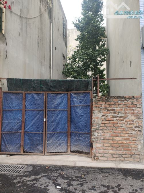 Bán đất  Phạm Văn Đồng, 55m2, phân lô, ô tô,  nhỉnh 7tỷ.