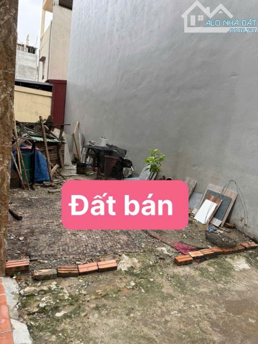 CẦN BÁN NHÀ THẠCH BÀN LONG BIÊN HÀ NỘI.