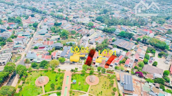 ĐẤT VIEW CÔNG VIÊN SƠN LA HẺM 49 Y ƠN: GIÁ 6,9 tỷ