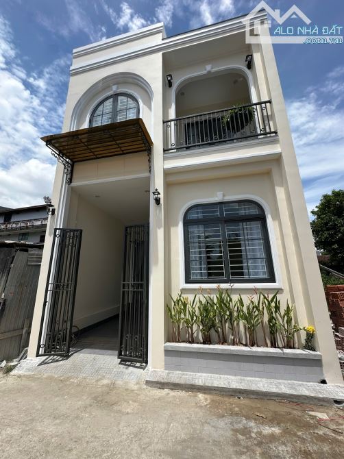 Nhà Mới 2 Tầng Kiệt Ô tô Hoàng Quốc Việt - An Đông