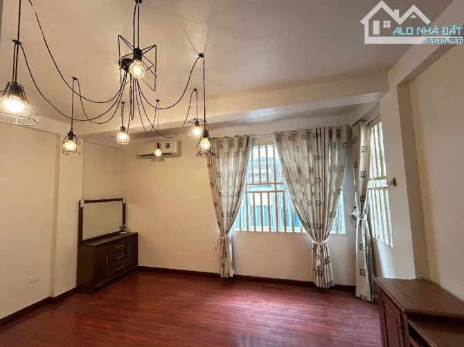 Mỹ Đình – Nhà đẹp 45m² x 5 tầng, gần ô tô, giá tốt 9,2 tỷ