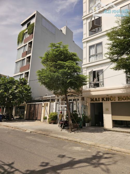 BÁN LÔ ĐẤT 2 MẶT TIỀN : 115M2 NGANG 5,7M ĐƯỜNG TRẦN VĂN THÀNH - GIÁ 15 TỶ. GỌI HƯONG
