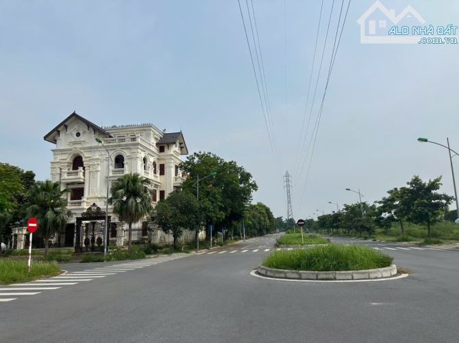 CẦN BÁN LÔ ĐẤT KHU ĐỈNH LONG -HẢI DƯƠNG