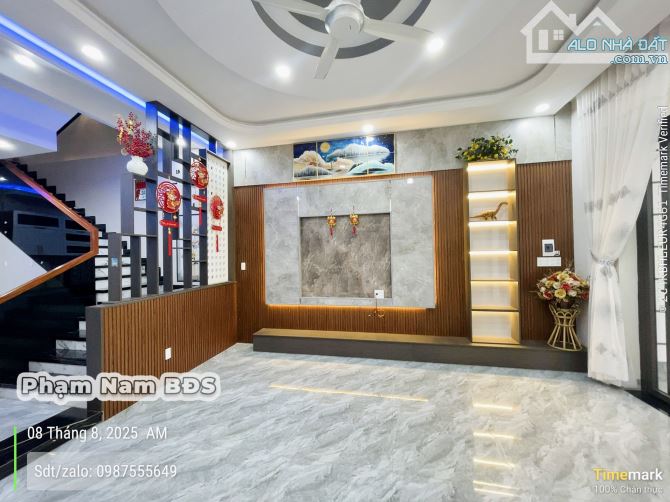 Nhà mê lệch tầng – hẻm chính 04 Đặng Trần Côn