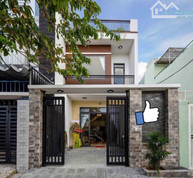 Cần bán gấp căn nhà 1 trệt 1 lầu đường Trịnh Như Khuê sau lưng chợ Bình Chánh giá 1tỷ890tr