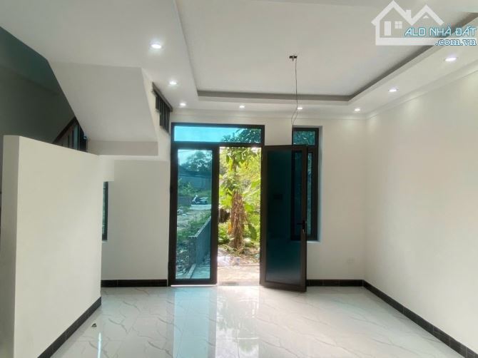 Đại hạ giá 4 tầng Vân Nội 44m mới tinh