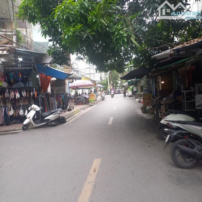 BÁN ĐẤT TẶNG NHÀ 1.5 TẦNG - MẶT PHỐ CỔ HÀ ĐÔNG- VỈA HÈ SIÊU RỘNG - KINH DOANH VÔ CÙNG SẦM