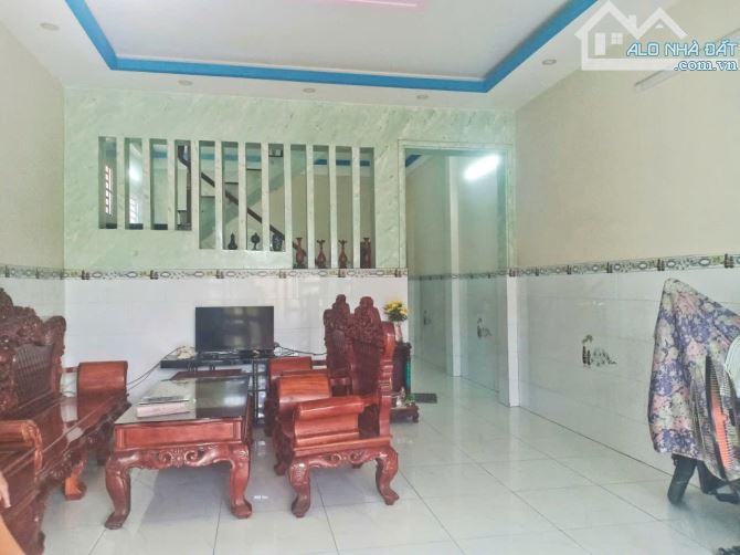 80M2 - 2 TẦNG -.PHÁP LÝ CHUẨN , SHR -.HXH - GIÁ CHỈ 4,5 T.Ỷ - HIỆP THÀNH Q12