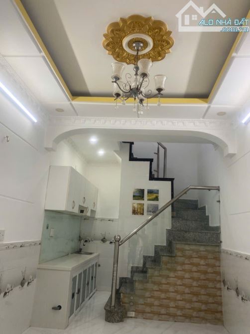 NHÀ CẦN BÁN ( KHO B ) ĐẶNG NHỮ LÂM