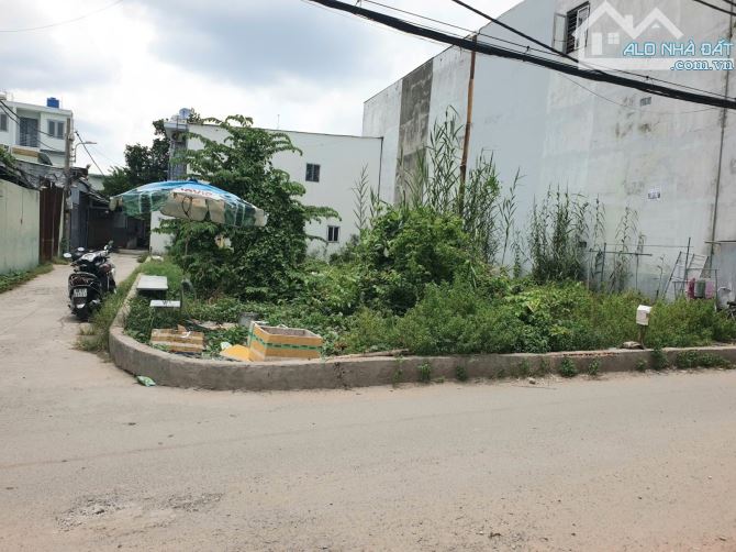 BÁN ĐẤT VUÔNG ĐẸP QUẬN 7, HẺM XE HƠI, 4,3x13M, GPXD 3 TẦNG + SÂN THƯỢNG, HUỲNH TẤN PHÁT