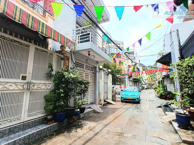 Bán Nhà Đường Xe Hơi Thông - Cư Xá Phan Đăng Lưu - Bình Thạnh - 53m² - 3 Tầng - 7 Đồng Hơn