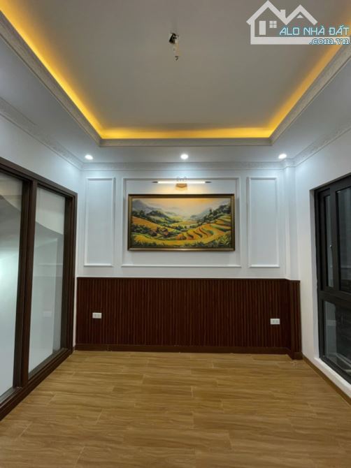 BÁN NHÀ ĐẸP 5 TẦNG – ĐƯỜNG 422 TÂN LẬP – CHỦ MÓT BÁN – 5,5 TỶ