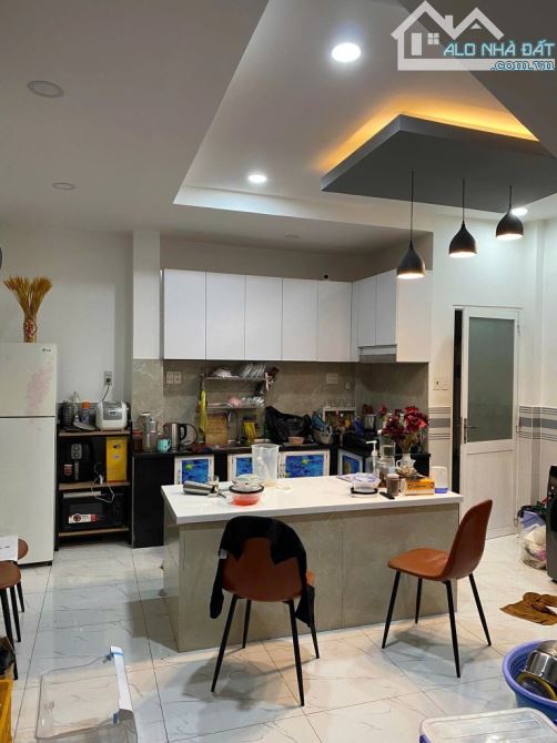 🏡 Nhà xinh 2 tầng – Âu Cơ, Tân Phú – 52m² – Nở hậu tài lộc – 4.4 tỷ