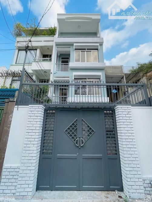 🏠 HÀNG HIẾM MẶT TIỀN TRẦN HỮU TRANG PN – 5 PHÒNG NGỦ – GIÁ CHỈ 13.5 TỶ!