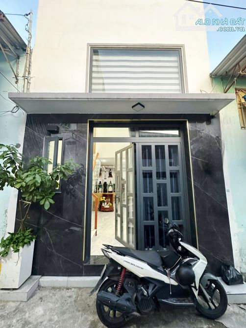 🏡🏡 CHỈ 3.5 🪙 TL - SÁT MT KÊNH TÂN HÓA - TÂN PHÚ - MỚI ĐẸP FULL NT - 2 TẦNG - 4m x 10m
