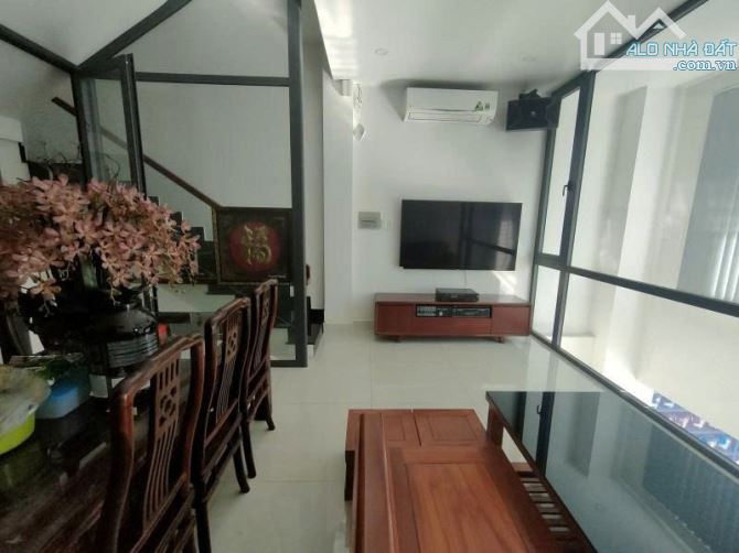 Bán nhà Mặt tiền  Gò Xoài - gần đoạn Lê Văn Quới, 5x14m, 4 Tầng - 3 PN, chào 9,9 tỷ.