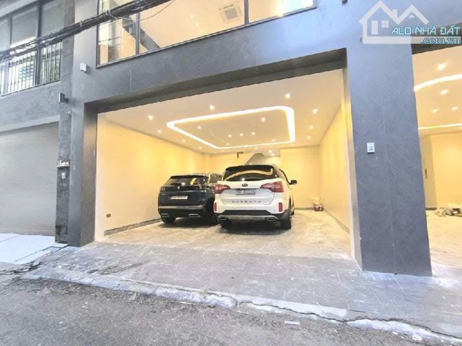 ĐẲNG CẤP VIP – Nhà Phố Ngọc Thụy, Long Biên, 56m2, 8 tầng, gara 2 ô tô, thang máy, Full đồ