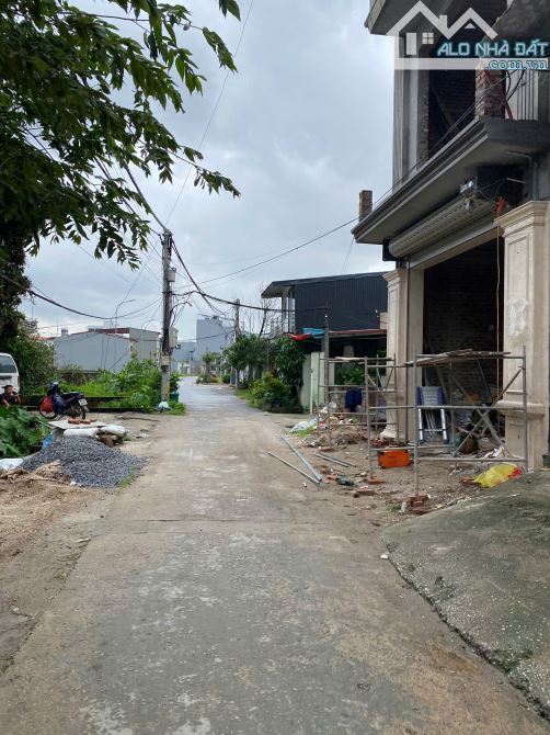 🏛️XÂM HỒ_VÂN TẢO_THƯỜNG TÍN_HN  👉Ngay gần TĐC, VĐ4 + Cầu Mễ Sở  **DT: 64,6m **MT: 4,5m n