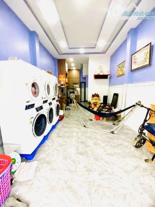 Mặt tiền kinh doanh đa ngành đường Rạch Cát, 4 tầng xây tâm huyết BTCT, 31.9m2