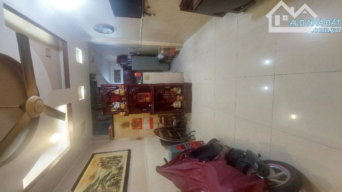 Hòa Bình – 35m² – 2 tầng – Hẻm 4m thông – Gần Đầm Sen – 4.2 tỷ